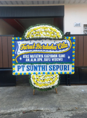 Papan Bunga Duka di Kesambi